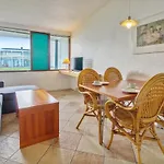 Gunnlaug - 500m From The Sea By Interhome