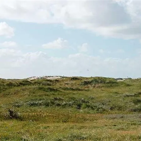 Gunnlaug - 500m From The Sea By Interhome *