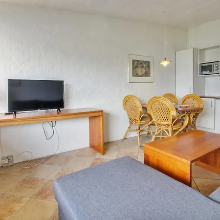 Gunnlaug - 500m From The Sea By Interhome * Lakolk