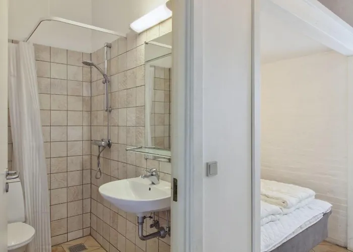 Gunnlaug - 500m From The Sea By Interhome Apartment *