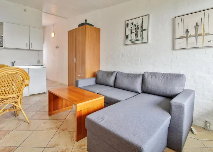 Gunnlaug - 500m From The Sea By Interhome Lakolk