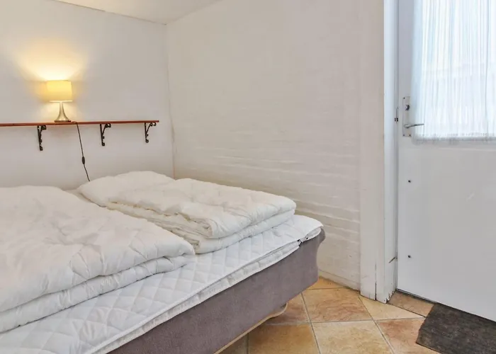 Gunnlaug - 500m From The Sea By Interhome Apartment *